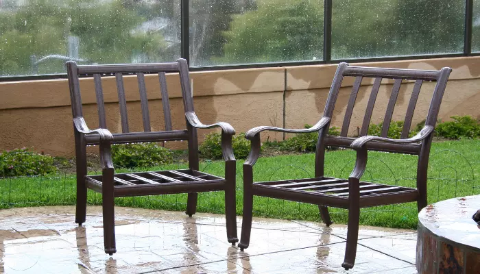 Teak Wood garden chair Naturally water-resistant