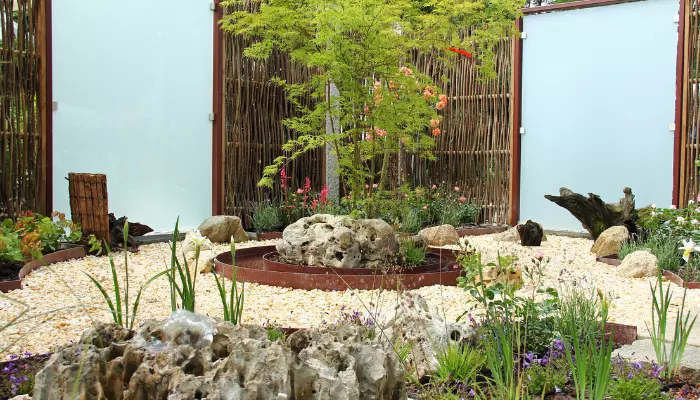Pebbles to decorate Terrace Garden